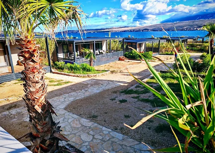 Izzi Mobile - Terra Park Spiritos بيت للعطل *